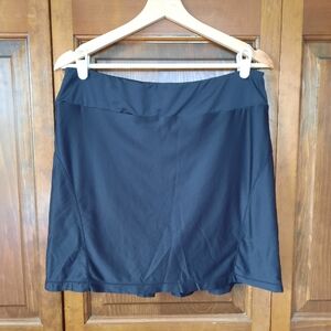 Peter Millar E4 Wicking Black Back Pleated Mesh Golf Tennis Skort Size Medium